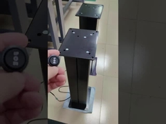 Las columnas de elevación industriales trabajan sincrónicamente con el interruptor cableado